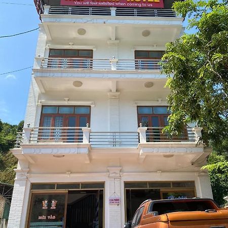 Khach San Hai Ninh & Cho Thue Xe May Ха Жианг Екстериор снимка